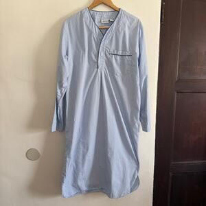 The VERMONT COUNTRY STORE | Men's Blue Cotton Nightshirt | Medium